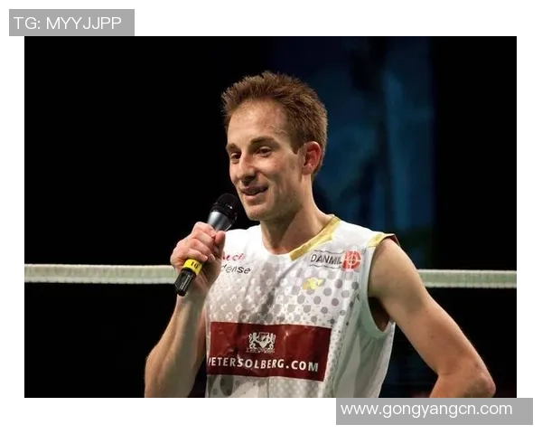 重庆足球队成长之路：从默默无闻到璀璨辉煌的奋斗历程