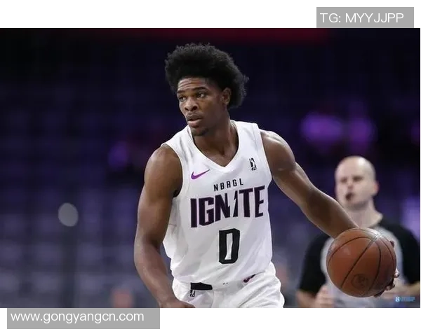 斯库特亨德森的崛起之路：从天才少年到NBA新星的传奇旅程